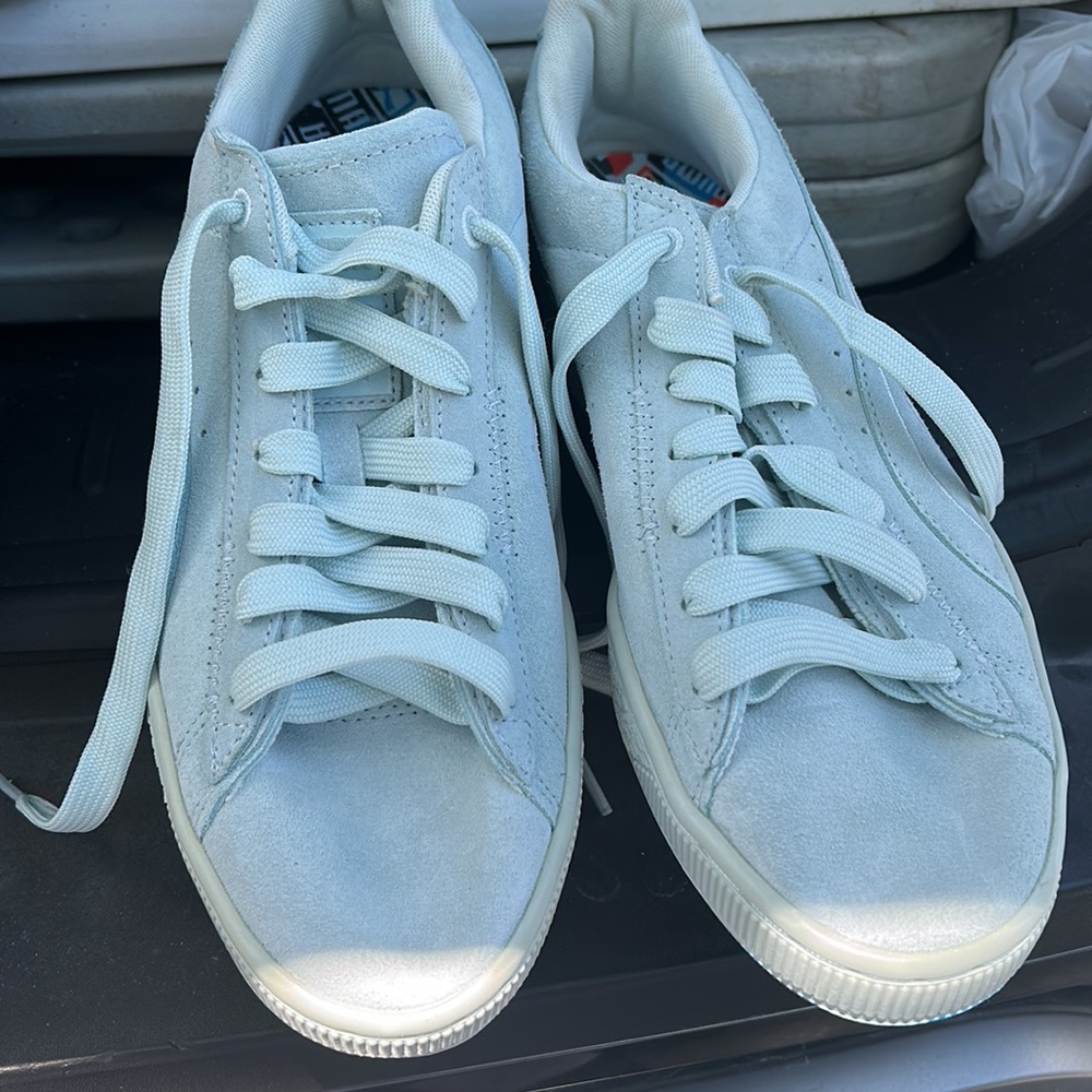 Puma - Picture 3 of 4